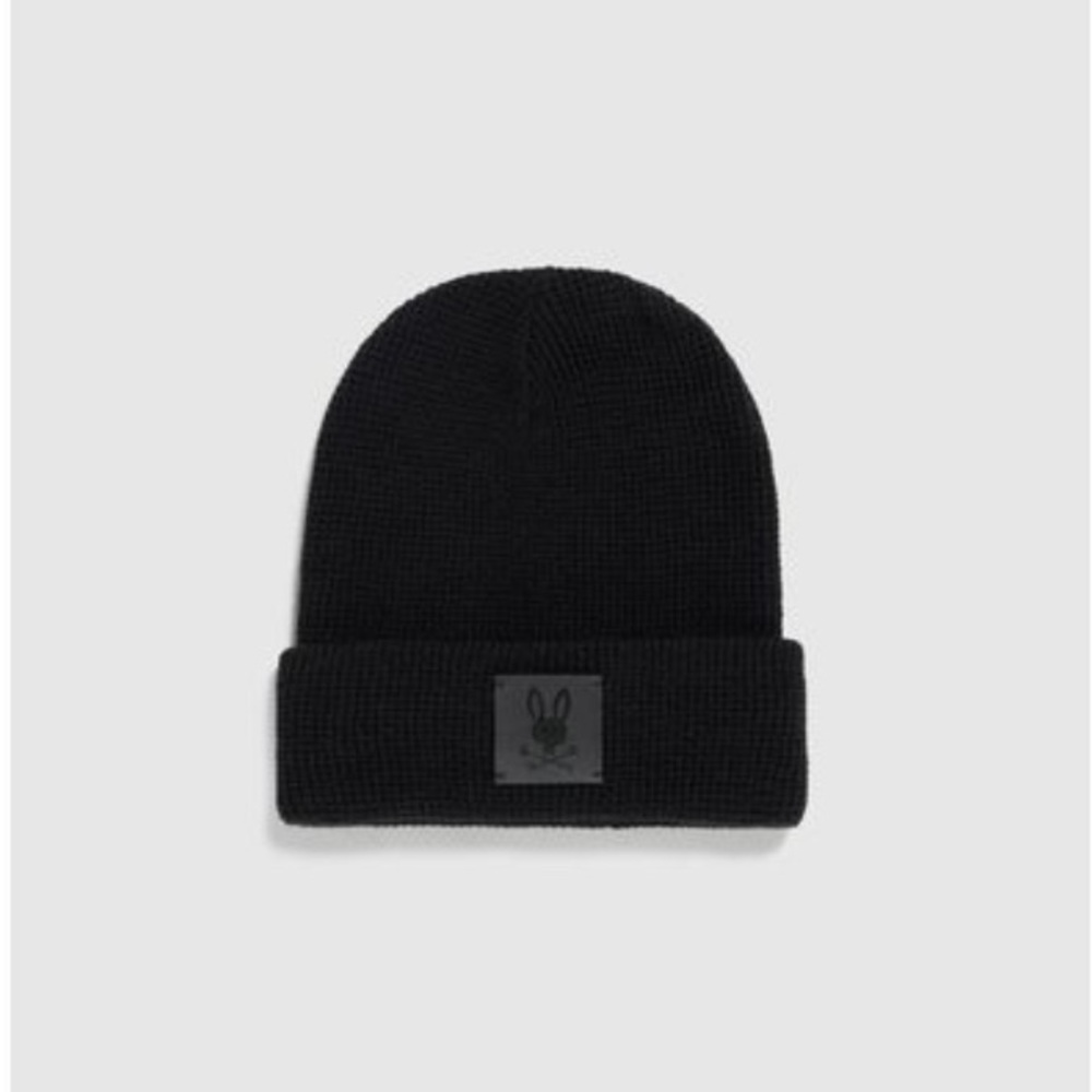 Black Knit Beanie w/ Black Short Sleeve Tee